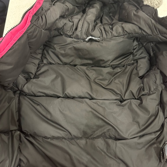 Northface Jacket for girls - Picture 3 of 5